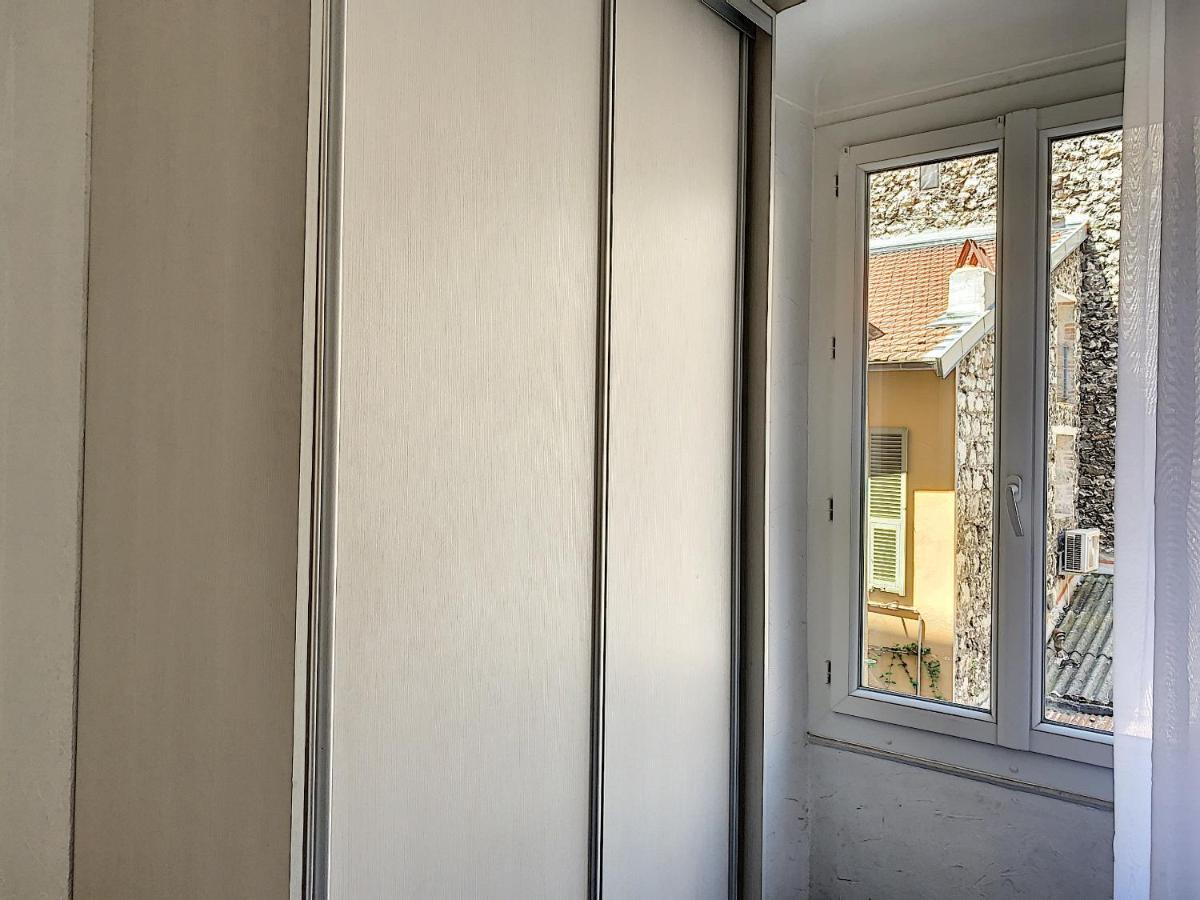 2-bedrooms аpartment Port With Parking Nizza